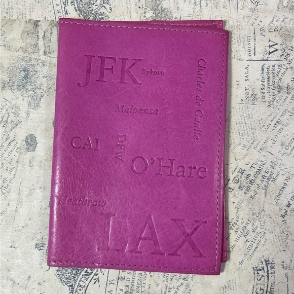 Abas Travel pink leather wallet/organizer and passport cover - Picture 12 of 16